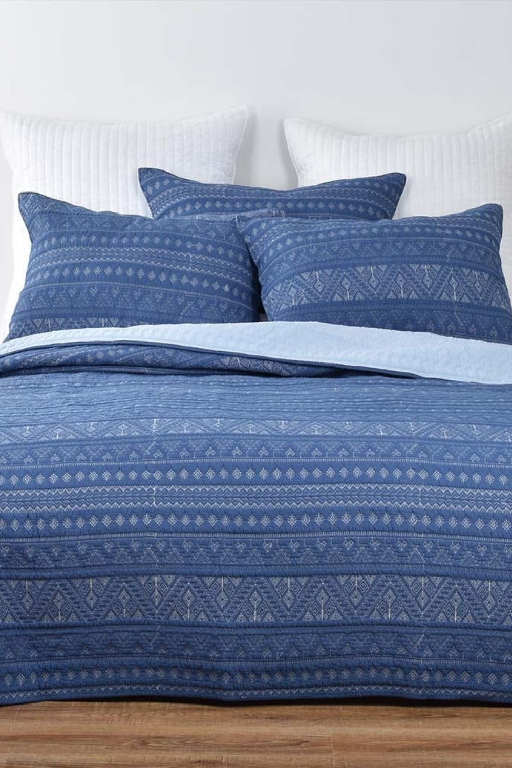 Classic Quilts Newark Quilt Cover- Queen