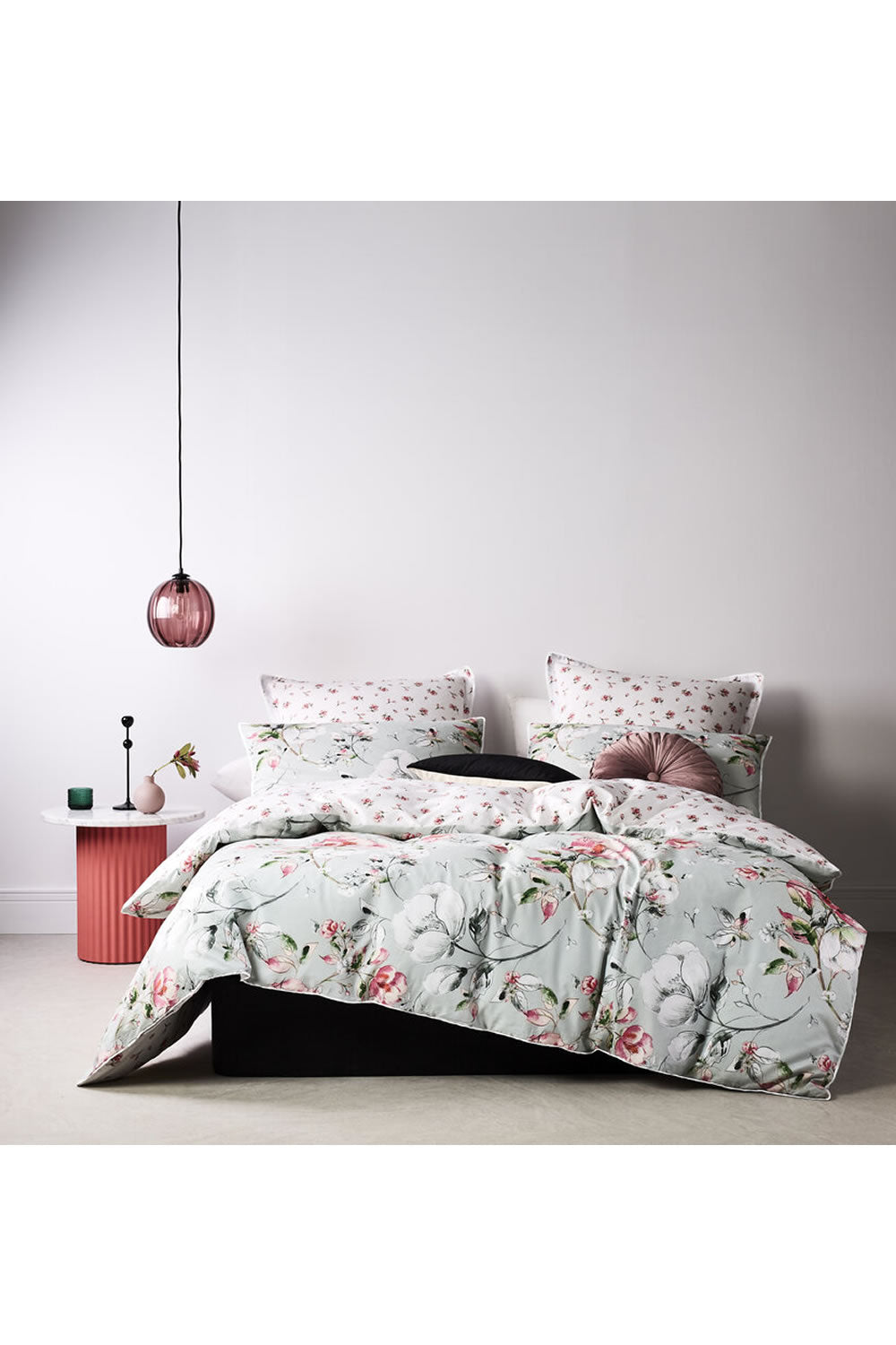 Logan & Mason Gracie Quilt Cover Set- Super King